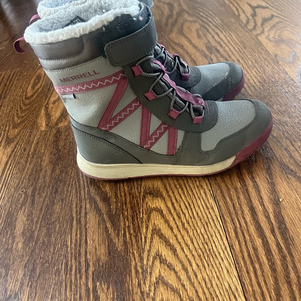 Merrell Kids' Charcoal and Berry Boots